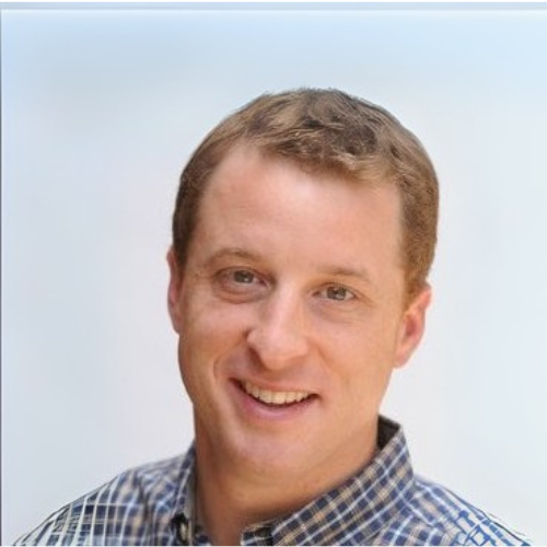 JE - Square headshot